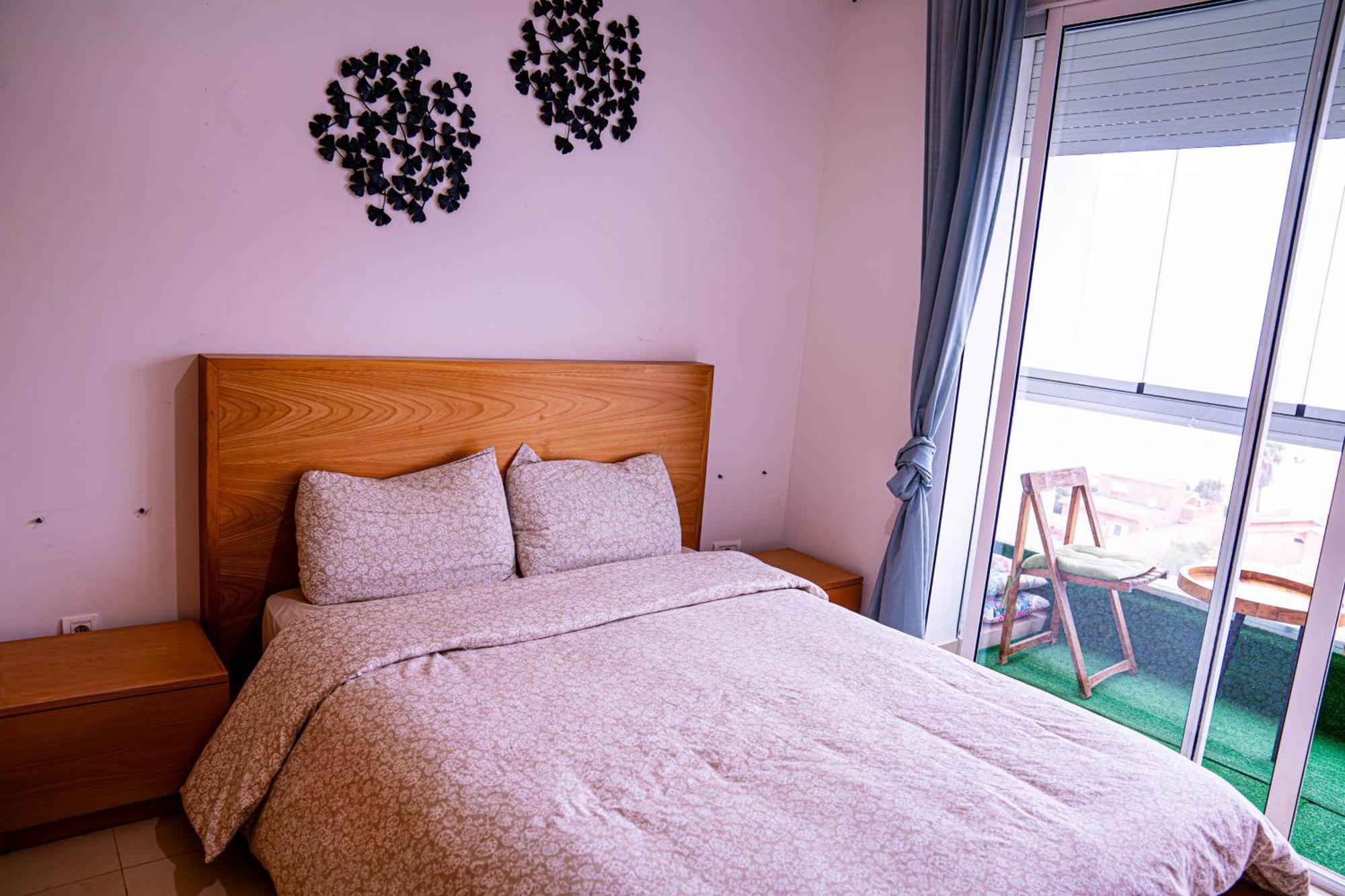 Beautiful And Stylish 2br With A Wide View
